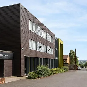 3* Πανσιόν Rooms Inn